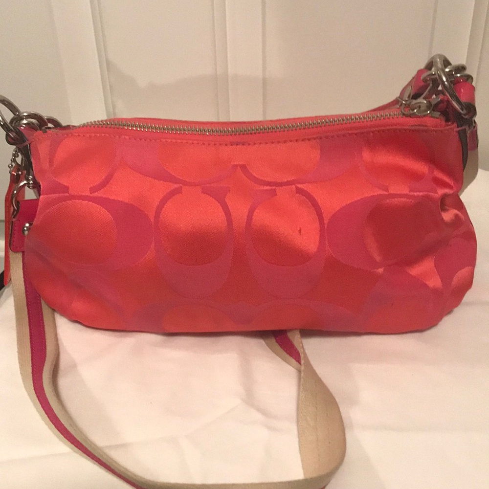 Authentic Coach Purse - Picture 4 of 8
